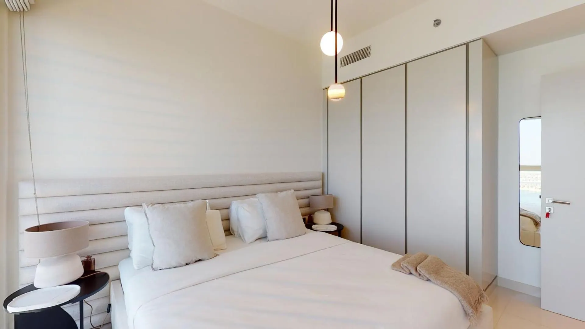 Eden'S Homes & Villas - Sunrise Bay Emaar Beachfront Dubai Apartment