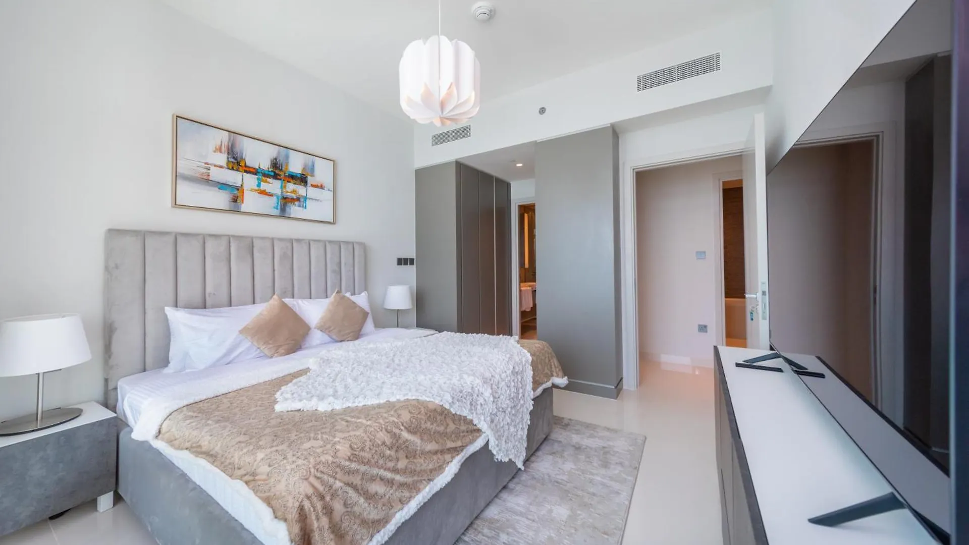 Apartment Eden'S Homes & Villas - Sunrise Bay Emaar Beachfront Dubai